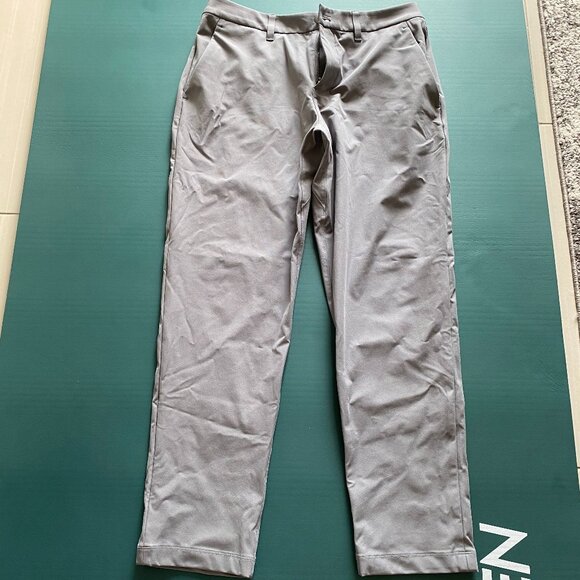 NWT - Lululemon Men's ABC Warpstreme Pants, 31x31, Classic Fit, Silver Drop - Picture 2 of 3